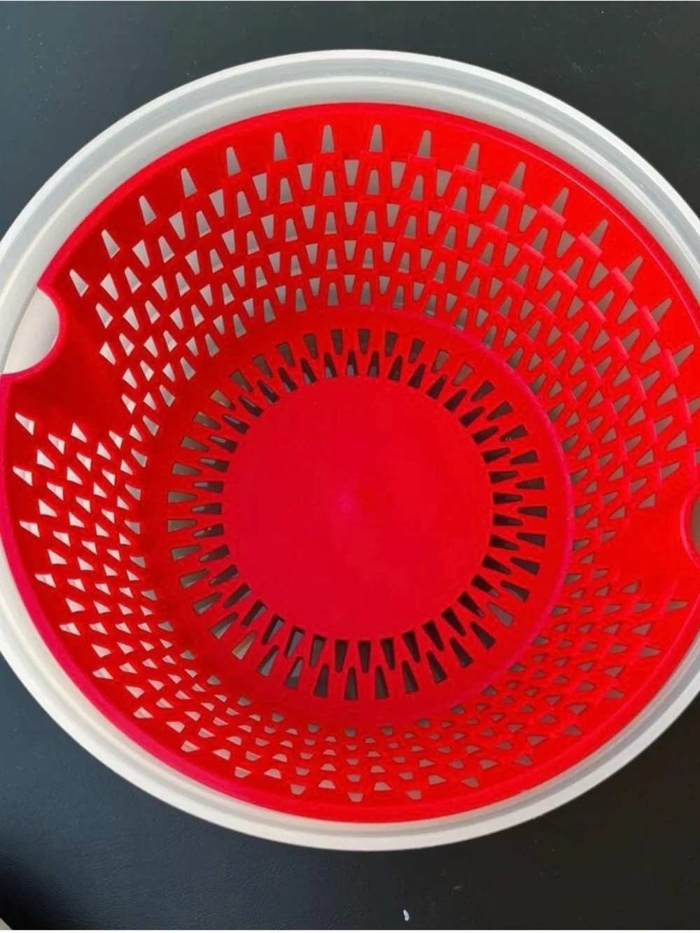 Tupperware White & Red Salad Spinner